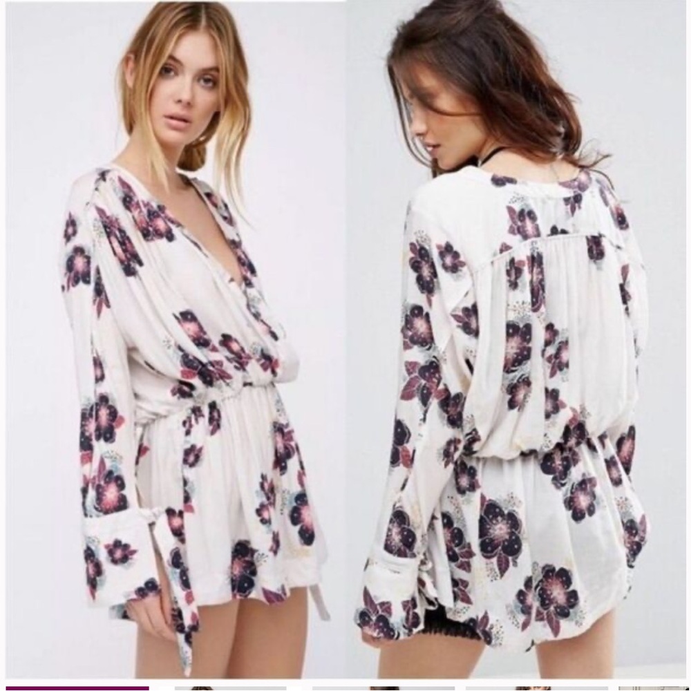 Free People Ivory Floral Print Faux Wrap Bell Sleeve Blouse Top‎ Size S